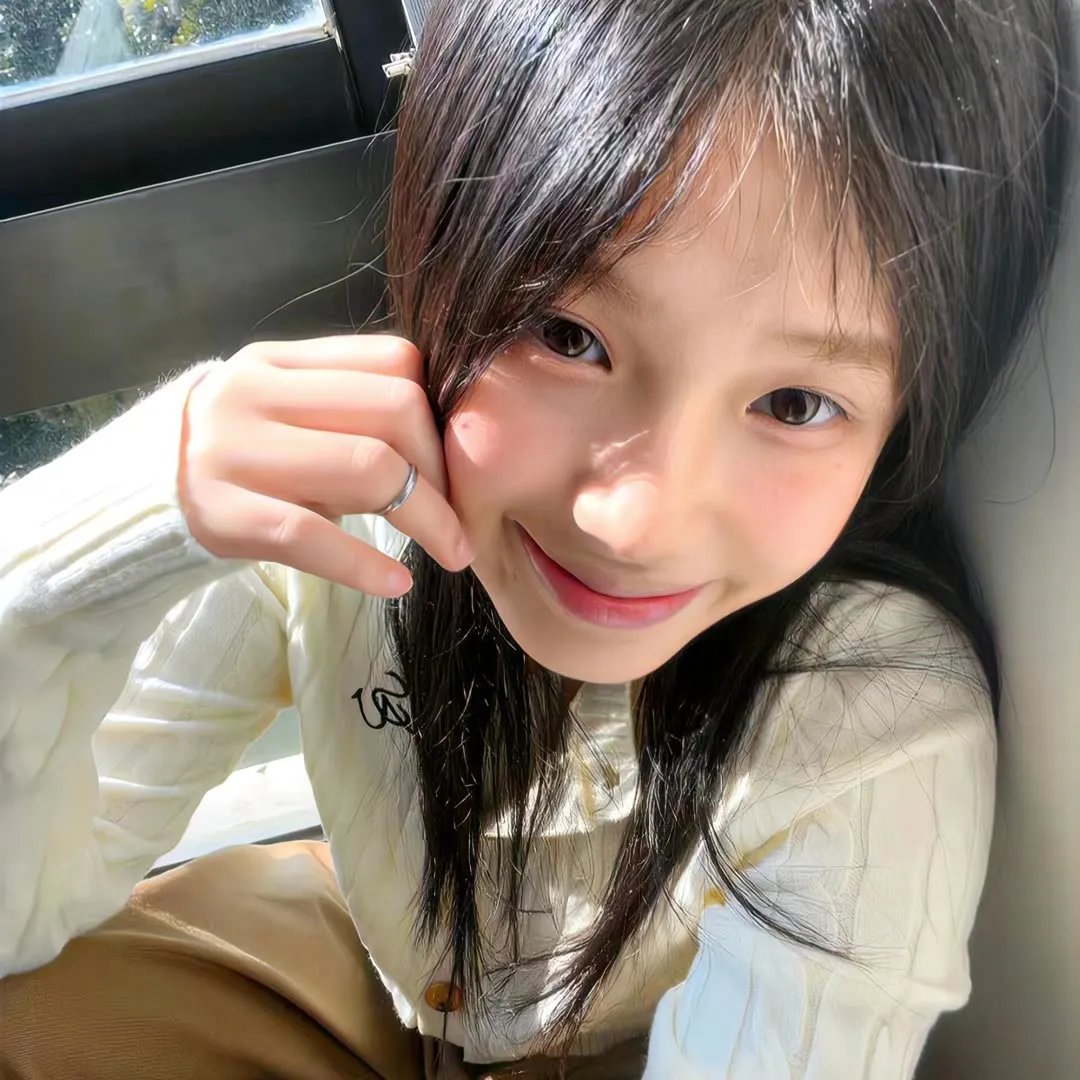 侧颜